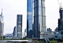  關(guān)于新環(huán)保法的實(shí)施透水磚制磚機(jī)行業(yè)該做什么？