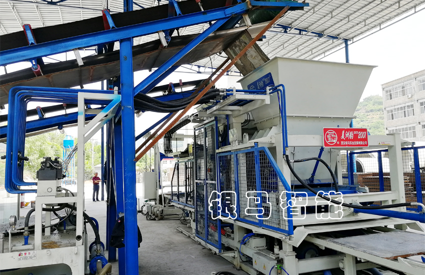 PC磚機(jī)械設(shè)備：免燒磚機(jī)為什么企業(yè)機(jī)械的維修費(fèi)那么高？
